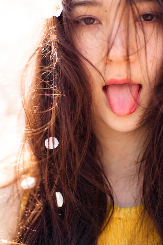 lovely hickey / Mona Matsuoka